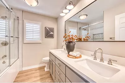 12 Via Hacienda, Rancho Santa Margarita, CA 92688 - Photo 22