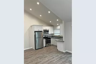 18443 Patterson, Huntington Beach, CA 92646 - Photo 12