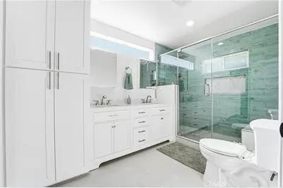 21005 Longworth, Lakewood, CA 90715 - Photo 14