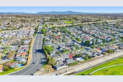 21005 Longworth, Lakewood, CA 90715 - Photo 44