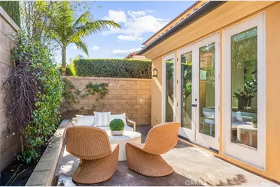 75 Lupari, Irvine, CA 92618 - Photo 40