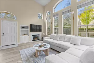 44 Tierra Montanosa, Rancho Santa Margarita, CA 92688 - Photo 2