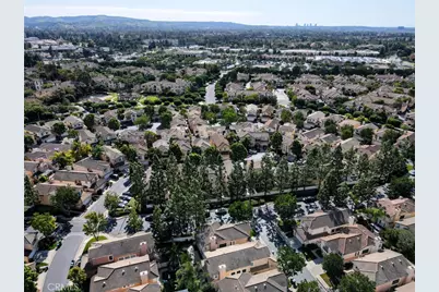 902 Solvay Aisle, Irvine, CA 92606 - Photo 38