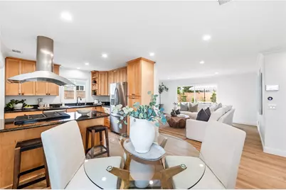 5281 Meadowlark, Huntington Beach, CA 92649 - Photo 4