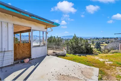 18393 Orange, Hesperia, CA 92345 - Photo 22
