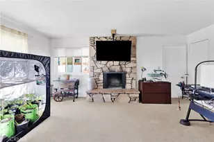 18393 Orange, Hesperia, CA 92345 - Photo 10