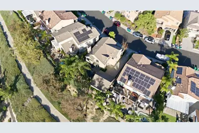 39 Grassy Knoll, Rancho Santa Margarita, CA 92688 - Photo 32