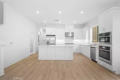 265 Shoveler, Irvine, CA 92618 - Photo 4