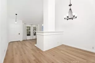 17 Dartmouth, Irvine, CA 92612 - Photo 6