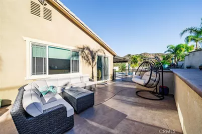 18325 Lapis, San Bernardino, CA 92407 - Photo 40