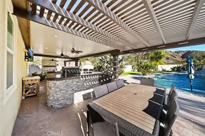 18325 Lapis, San Bernardino, CA 92407 - Photo 36
