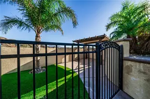 18325 Lapis, San Bernardino, CA 92407 - Photo 38