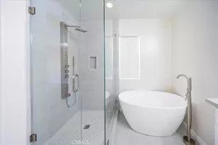 107 Sapphire, Irvine, CA 92602 - Photo 40