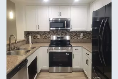 720 W 4th Street #104, Long Beach, CA 90802 - Photo 4