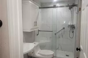 720 W 4th St, Long Beach, CA 90802 - Photo 6