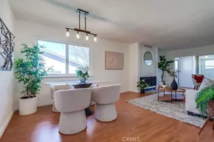 26832 Ave Of The Oaks, Newhall, CA 91321 - Photo 8