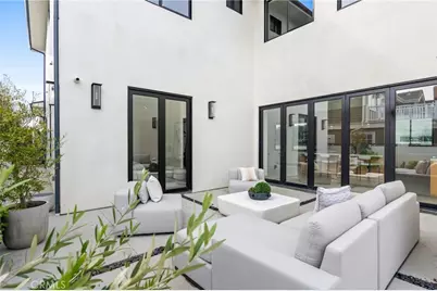 1828 Pine Street, Huntington Beach, CA 92648 - Photo 18