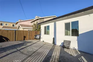11114 Willowbrook Ave, Los Angeles, CA 90059 - Photo 22