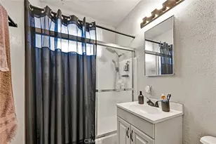 7781 Ledon Way, Midway City, CA 92655 - Photo 16