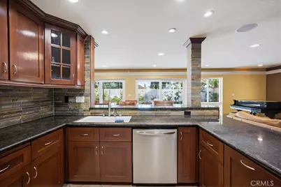 1751 Moccasin Trail, Corona, CA 92882 - Photo 14