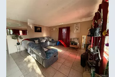 8904 Bandera, Los Angeles, CA 90002 - Photo 4