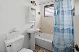 2725 Obama, Los Angeles, CA 90018 - Photo 16