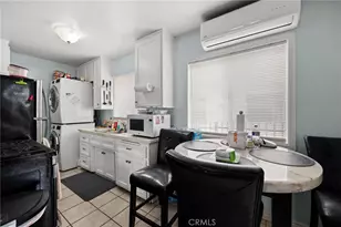 2725 Obama, Los Angeles, CA 90018 - Photo 14