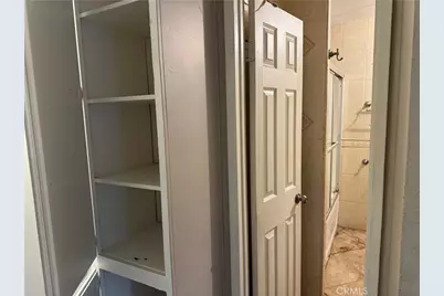 3186 E Radcliffe Avenue, Anaheim, CA 92806 - Photo 10