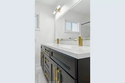 5201 Del Serra, La Palma, CA 90623 - Photo 16