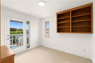 21941 Oceanview Ln, Huntington Beach, CA 92646 - Photo 14