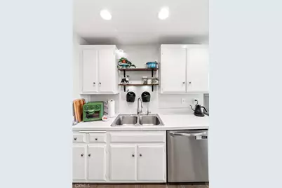 6600 Warner #15, Huntington Beach, CA 92647 - Photo 20