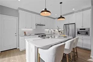 152 Newburry, Irvine, CA 92618 - Photo 10