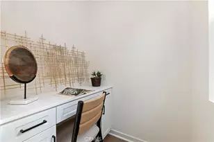 15800 Conservatory Dr, Fontana, CA 92336 - Photo 18