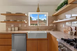 23755 Clarendon, Woodland Hills, CA 91367 - Photo 12