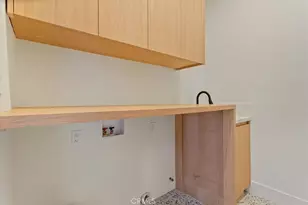 23755 Clarendon, Woodland Hills, CA 91367 - Photo 16