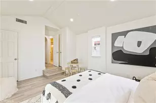 21 Sylvan, Irvine, CA 92603 - Photo 56