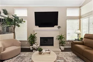 557 S Summerfield, Orange, CA 92866 - Photo 12