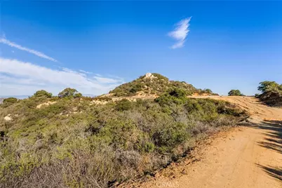 28 Via Vista Grande, Murrieta, CA 92652 - Photo 10