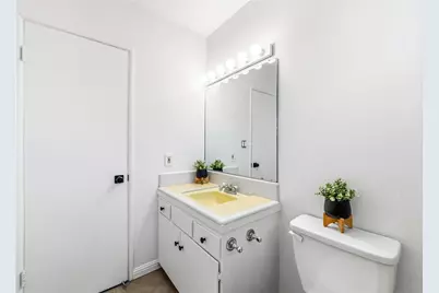 10532 Plunkett, Bellflower, CA 90706 - Photo 42