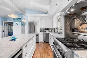 4 Saratoga, Newport Beach, CA 92660 - Photo 16