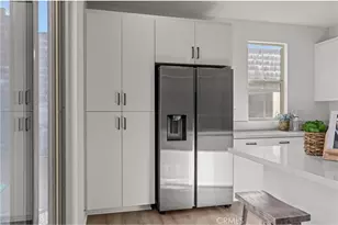 15909 Blue Copper Wy, Fontana, CA 92336 - Photo 8