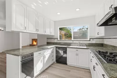 12143 Phoenix, Cerritos, CA 90703 - Photo 14