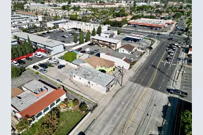 10231 Old River School, Downey, CA 90241 - Photo 2