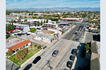 10231 Old River School, Downey, CA 90241 - Photo 12