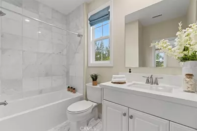 208 Radial, Irvine, CA 92618 - Photo 38