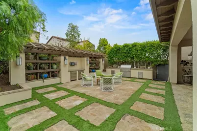 208 Radial, Irvine, CA 92618 - Photo 48