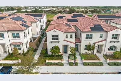 112 Sunnyside, Irvine, CA 92618 - Photo 2