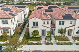 112 Sunnyside, Irvine, CA 92618 - Photo 2