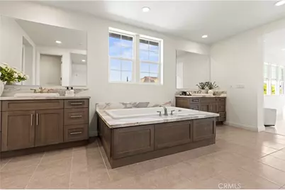 111 Cruiser, Irvine, CA 92618 - Photo 42