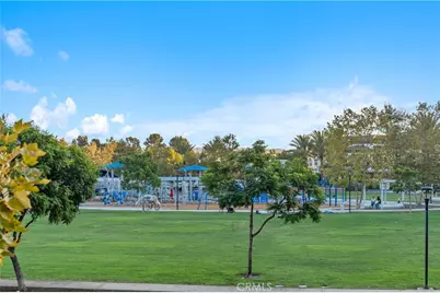 430 Transport, Tustin, CA 92782 - Photo 32